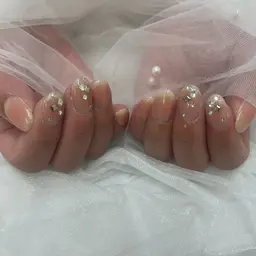 新規の方/1ヶ月以内ご来店のリピーター様オフ無料⊱200種類の定番デザインから選べる⊰ハンド💅🏼60分