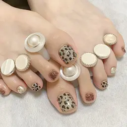 フットオフありジェルアートやり放題✨