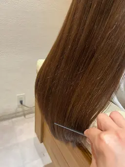 🔶3月27日(金)9:00〜12:00のご案内🔶🧴🫧全体の地毛風縮毛矯正✨🧙🏻