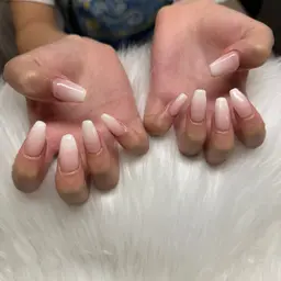 💅hand ベースあり フレンチorグラデーション