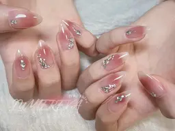 【ミニモSALE】🎀 チークネイル🎀