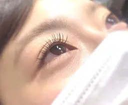 🌟フラットラッシュ(上) 🌟100本5900円 前回のご来店から4週間以内のお客様は表示価格から500円引き