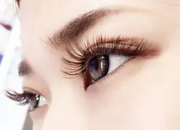 3Dボリュームラッシュ300本（約100束）