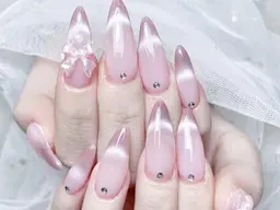 🎀【チップ長さだし】・マグネットフレンチ+2個大きいパーツ🪽