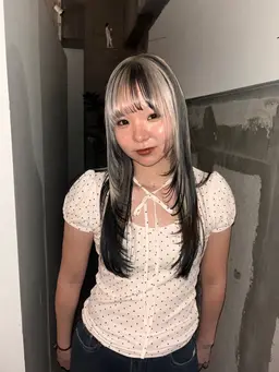 🐌ハイライト、ローライトクーポン🐌カット+唯一無二のデザインカラー、ヘアセット☆