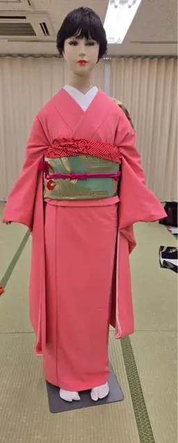 振袖着付けモニター大募集中です！！　事前に備考欄の確認をお願いします