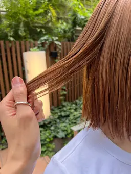 【✨ノンブリーチの明るめカラー✨】＋ヘアケアートリートメント付き