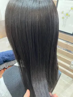 カット＋縮毛矯正👩🏻
