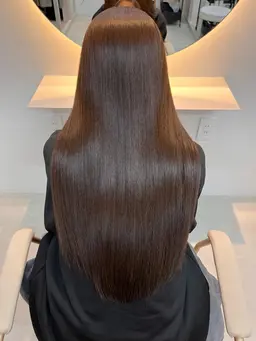 似合わせカット＋髪質改善Aujua 4stepトリートメント¥9350→¥7150