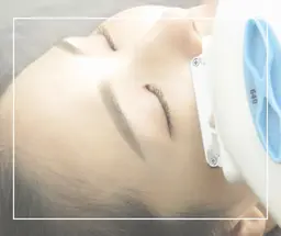 【期間限定フェイシャル】人気No.1★Eライト★毛穴レス・ニキビ・くすみ・小顔に効果的◎一度の施術で効果実感！！