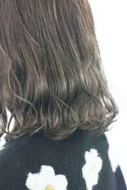 １２月限定⛄️透明感ヘアカラー【土日祝＋1100円】