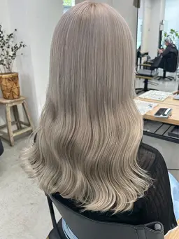 【12月年末割】髪質改善インピタリトリートメントサービス、カット+ダブルカラーorブリーチなしダブルカラー(ケアブリーチ