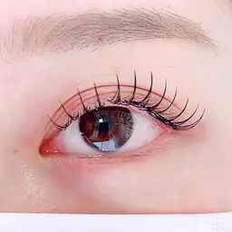 フラットラッシュ100本🫧束感コーティング仕上げ🫧(現金支払いのみ/オフ無料)