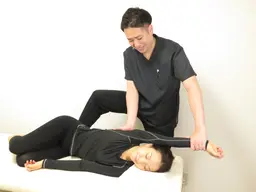 【肩甲骨特化！】🤩肩甲骨はがし×美容整体×骨盤矯正　40分 ¥13,600→¥4,950