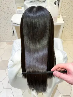 【憧れの艶髪へ】髪質改善TR