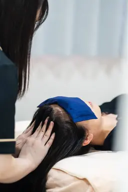 アイケア【瞳の癒®︎】+もみほぐし 60分