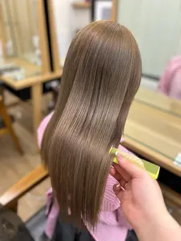 ブリーチリタッチ+ワンカラー(ケアブリーチ+2200円)+アイロンorコテ巻き仕上げ🌙