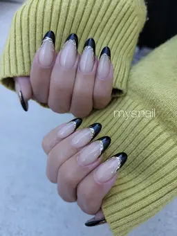 フレンチネイル