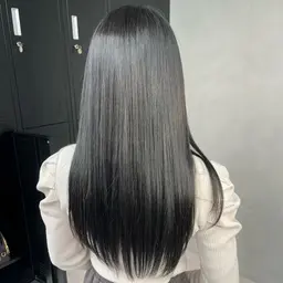 縮毛矯正モデル