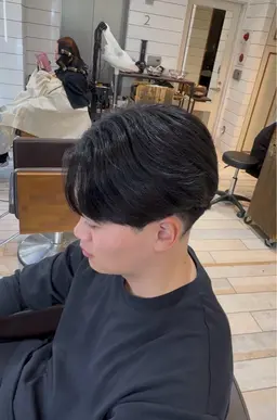 【癖毛の方必見‼︎】カット+曲がる縮毛矯正✨