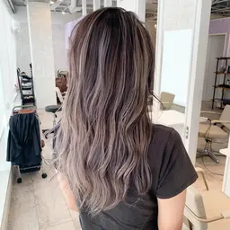 カット＋ケアブリーチ使用バレイヤージュ＋マイクロバブル付き