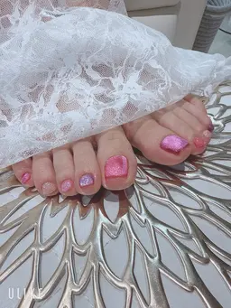 フットバス付き🫧🫧ワンカラーフットネイル🦶(ケア込み)
