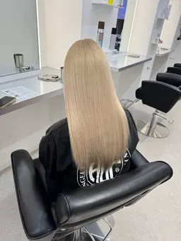 【minimo限定🎀】ケアブリーチ1回＋カラー＋ブリーチ特化トリートメント