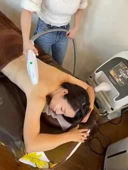 ladies全身脱毛【顔or VIO】