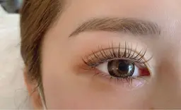 ❤️キャンペーン6月フラットラッシュ　❤️140本、マツエクのオフ➕300、2回以降➕200