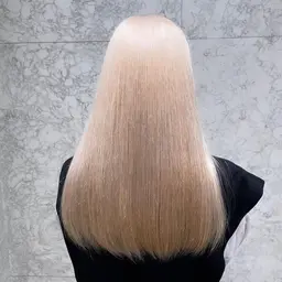 【ぷるんっ♪とツヤのあるハイトーンに🌹】ﾌﾞﾘｰﾁ1回＋高級ｵｲﾙinｹｱｶﾗｰ　￥13900