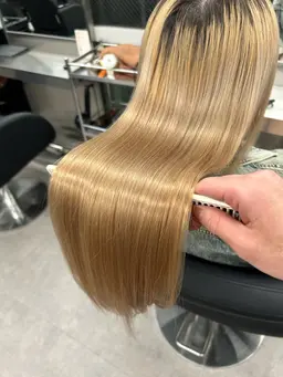 【当日限定クーポン🔥】“最上級の艶髪”デザインカット➕髪質改善カラー➕oggiotto¥5500 トリートメント