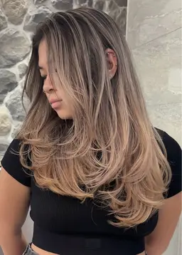 ❤︎今だけ限定❤︎ 外国人風バレイヤージュ(ケアブリーチ込み)+レイヤーカット🪐✨