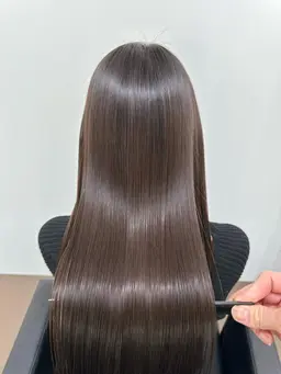 【🤍12月限定🤍】🐰髪質改善カラー🐰（髪質改善トリートメント＋ワンカラー）