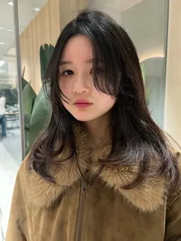 土日限定🤍似合わせカット✂︎ヘッドマッサージ付き✨メンテナンスでも🆗