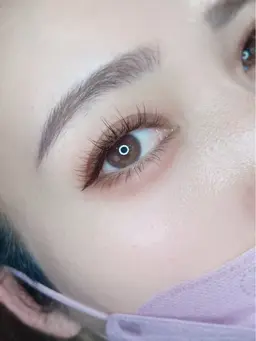 2回目以降80本¥5980⭐️アイシャンプー付🫧最新LEDエクステ🐻‍❄️20本増量＋700円ずつ　つけ放題もあり