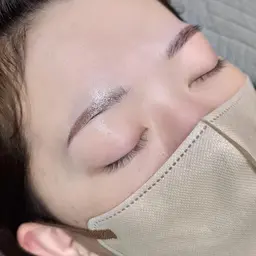 消えない眉毛【インクメイク1ヶ月以内の方