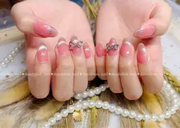 初回オフ無料　マグネットフレンチコース　ベース色付き