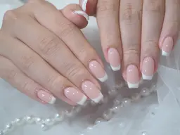 オフなし×｜ワンカラー or グラデーション or フレンチ⚠️土日祝＋550円