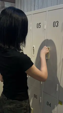 one color🥣🖤🎶