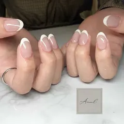 ハンドネイル/フレンチ