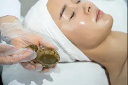 🌿水光肌ハーブピーリング🌿剥離なし/毛穴引き締めキメ透明感UP！水0美容成分100%/毛穴洗浄・LED・鎮静パック付