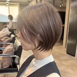 【大人女性向け/白髪染め】カット💇🏻♀️+白髪染めカラー🩵