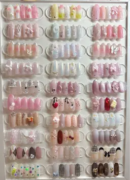 【チップスカルプ】チップ長さ出し10本+Luna🌙💕コース〈韓国ワンホンうる艶ネイル〉 定額30種 人気No.1