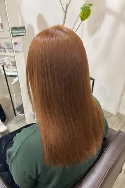 【平日20:00~限定‼️】ナチュラルカラー&トリートメント