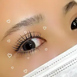 上まつ毛パーマ ラッシュリフト(パリジェンヌ含む)🪄︎︎➰⋆꙳