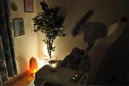 プルプル美肌に！Luluonn60分＋フェイシャルケア「美顔集中コース」