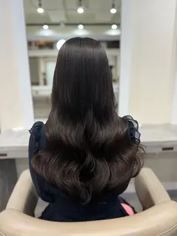 リタッチカラー＋ヴァリジョアトリートメント🫧🤍