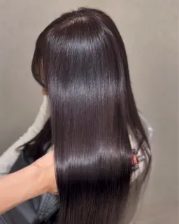 【12月限定🩵】顔周りカット✂️+Amatora system treatment☘️(最高級髪質改善)