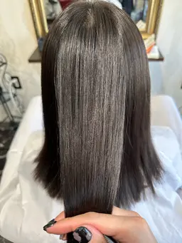 【学生限定クーポン✨️】カット＋縮毛矯正＋Aujuaトリートメント✨️