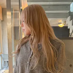 ❤️‍🩹ダメージ最小限❤️‍🩹【ダブルカラー✨】ケアブリーチ➕艶カラー➕トリートメント